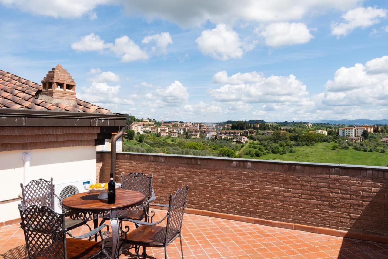 Luglie 360° Panoramic Terrace Apartman Siena Kültér fotó